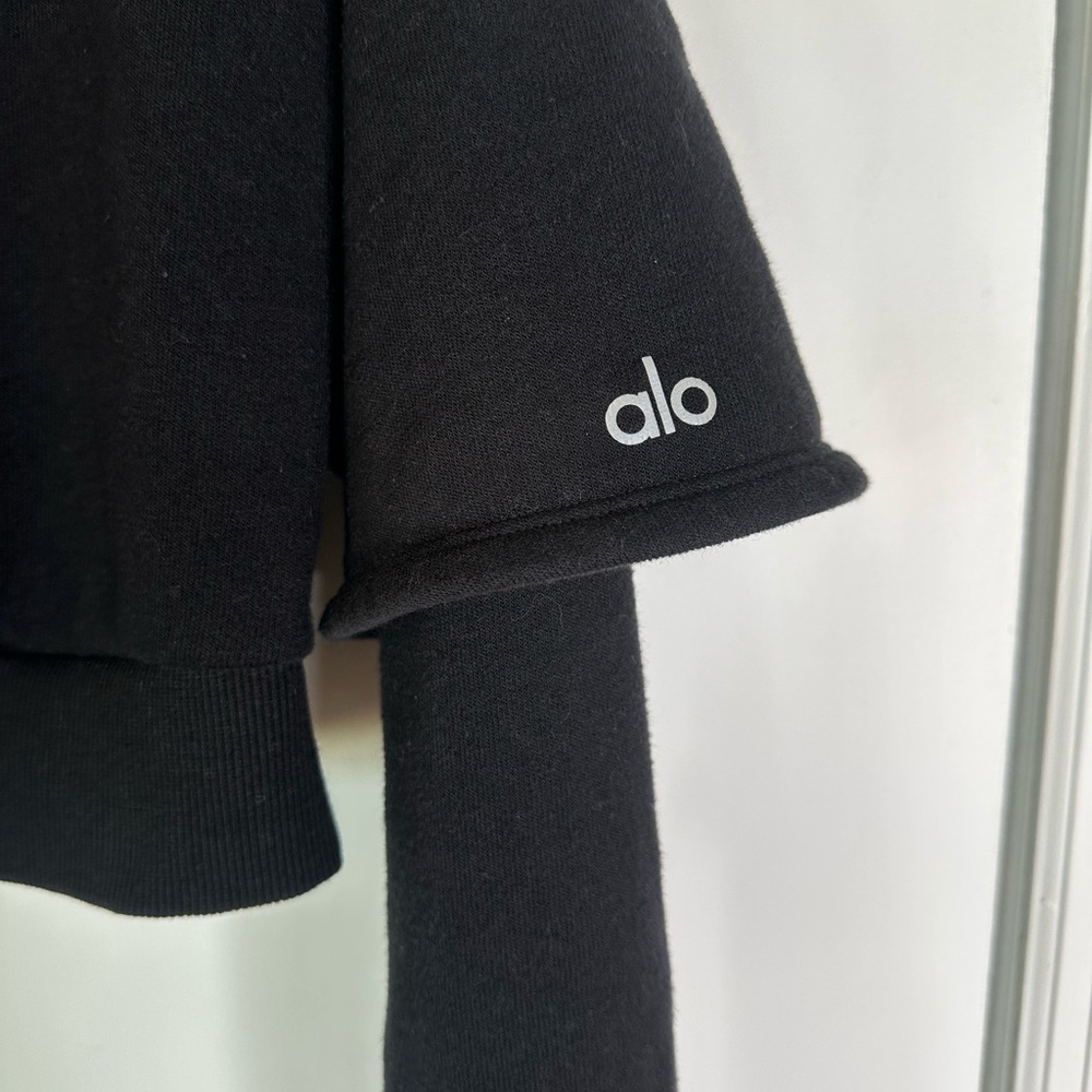 ALO Black Cropped Hoodie - Picture 2 of 3